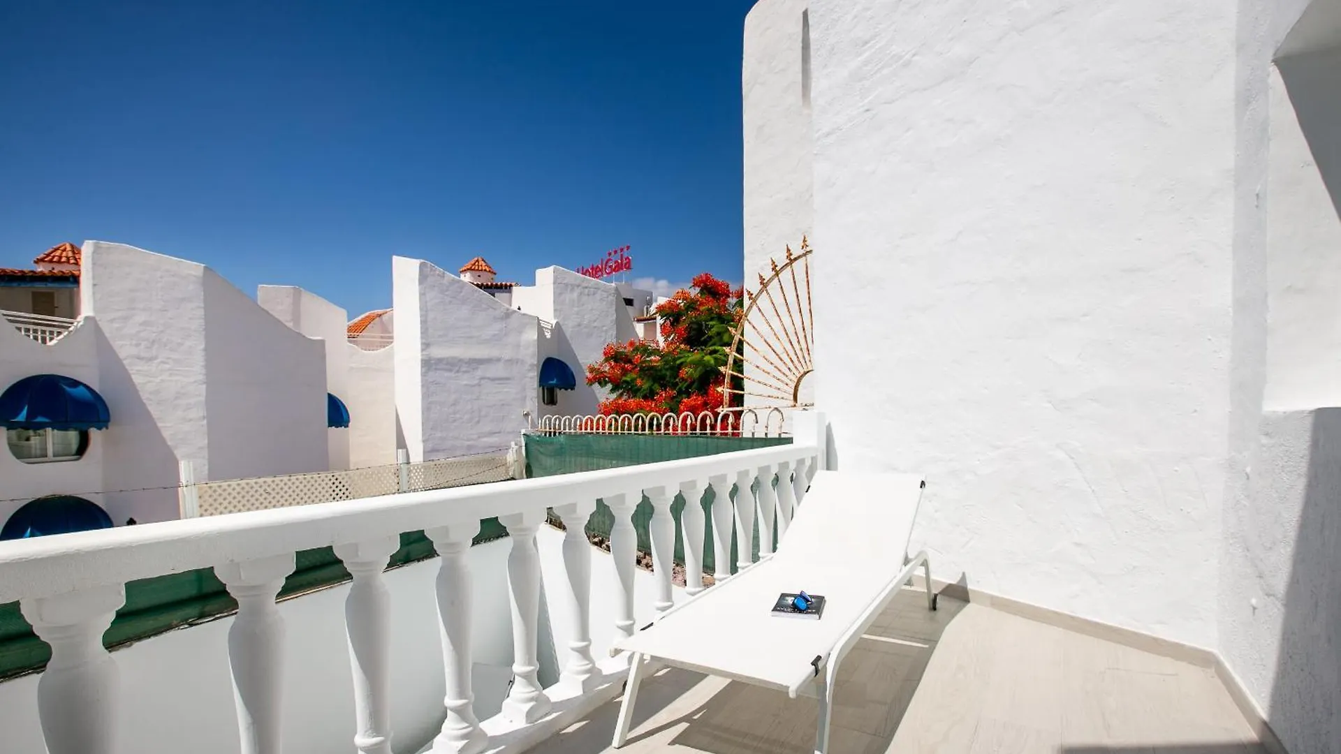 55 Party Beach Group Villa Las Americas Playa de las Americas  Apartment