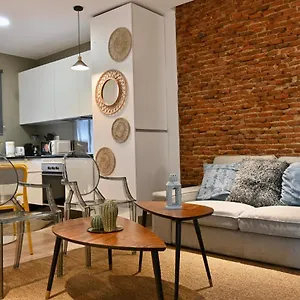 Moderno Apartamento Temporal De Dos En Avenida America Ctg101 Madrid